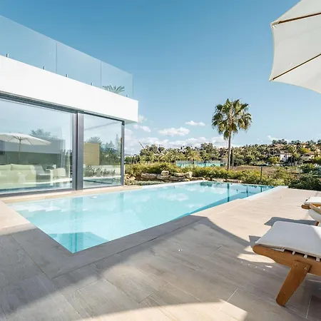 Campanario Front Golf Pool Jacuzzi Villa Estepona