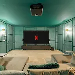 Campanario Front Golf Pool Jacuzzi Вілла Естепона