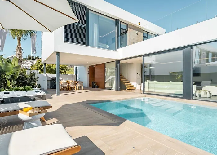 Campanario Front Golf Pool Jacuzzi Estepona