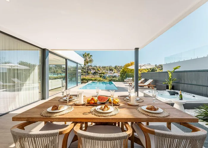 Campanario Front Golf Pool Jacuzzi Estepona