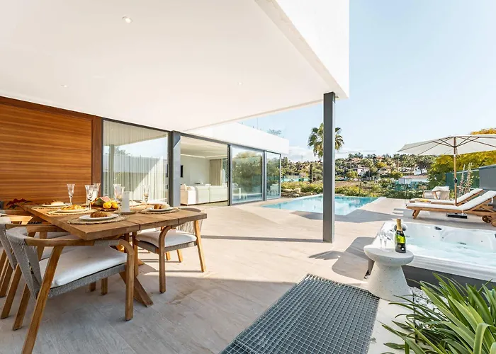 Campanario Front Golf Pool Jacuzzi Villa Estepona