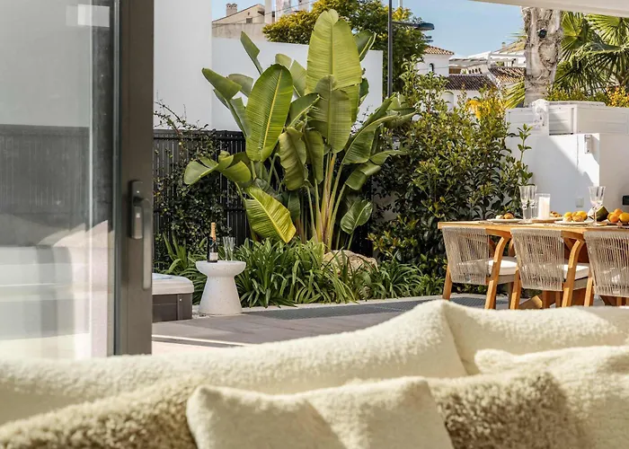 Villa Campanario Front Golf Pool Jacuzzi Estepona