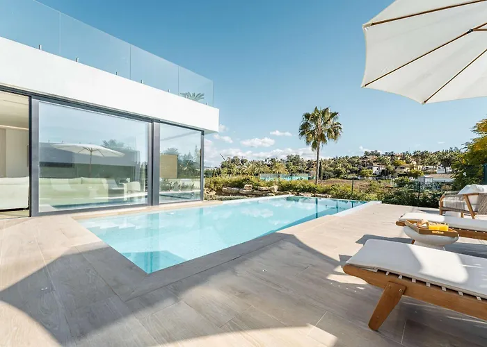 Campanario Front Golf Pool Jacuzzi Villa Estepona