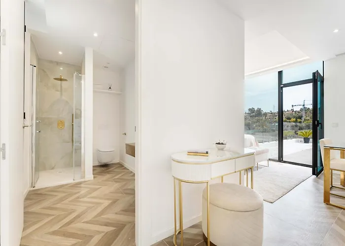 Campanario Front Golf Pool Jacuzzi * Estepona