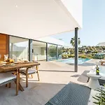 Campanario Front Golf Pool Jacuzzi Villa Estepona