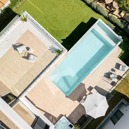 Campanario Front Golf Pool Jacuzzi * Estepona